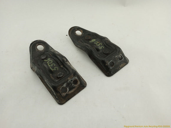 BMW 735i Pair Of Front Sway Bar Mount Brackets