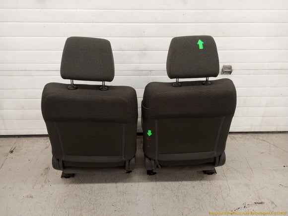 Nissan Xterra Pair Of Front Seats