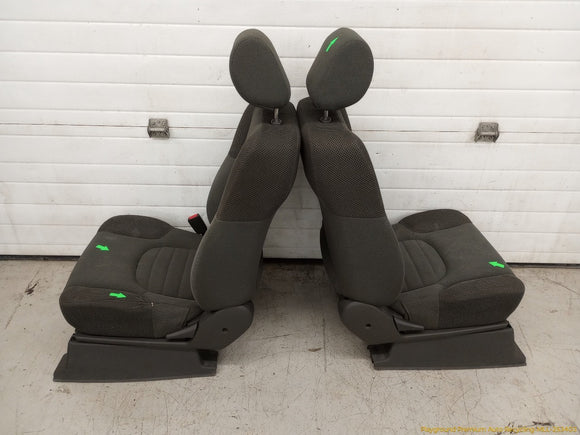 Nissan Xterra Pair Of Front Seats