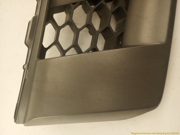 Nissan Xterra Front Bumper Upper Grille