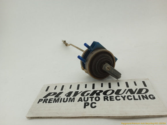Mercedes 450SL Passender Right Door Lock Vacuum Actuator