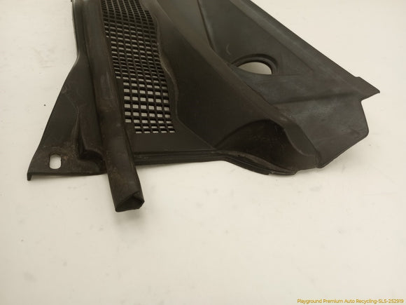 Nissan Xterra Cowl Vent Panel