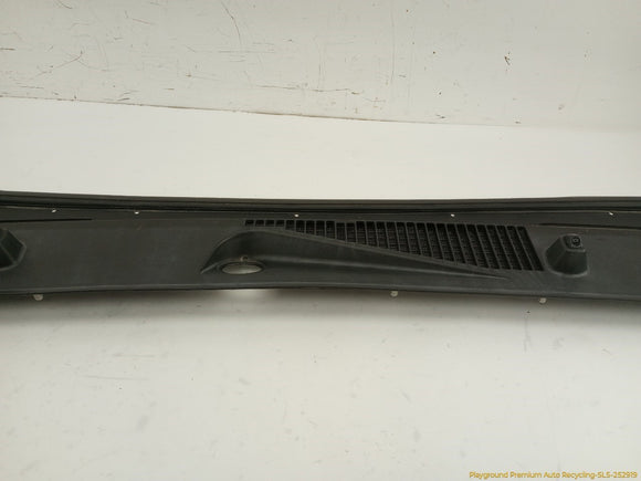 Nissan Xterra Cowl Vent Panel