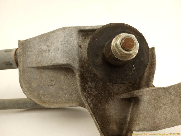 Nissan Xterra Windshield Wiper Transmission & Motor
