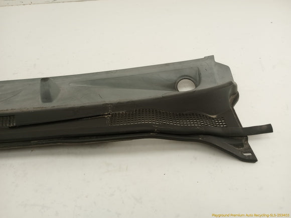 Nissan Xterra Cowl Vent Panel