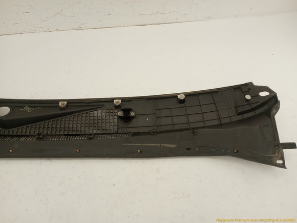 Nissan Xterra Cowl Vent Panel