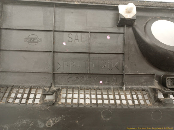 Nissan Xterra Cowl Vent Panel