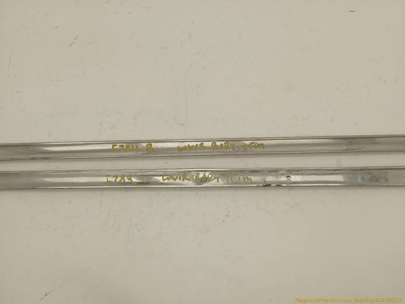 Mercedes 450SL Pair Of Lower Body Molding Strips