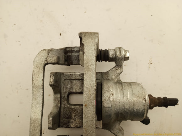 Nissan Xterra Pair Of Rear Brake Calipers