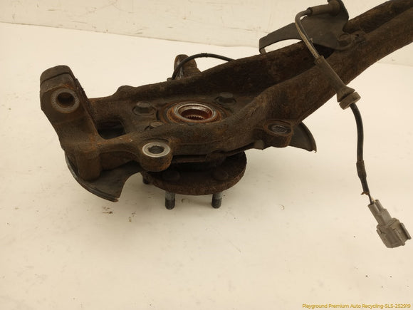 Nissan Xterra Passenger Right Front Spindle Knuckle Hub