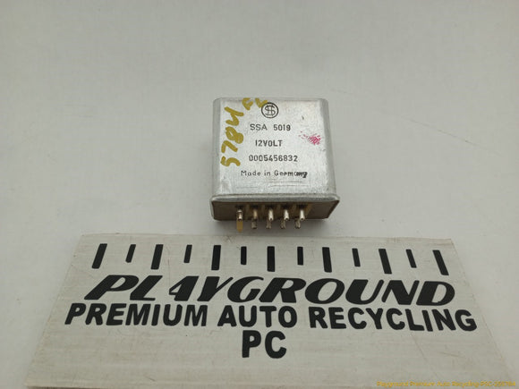Mercedes 450SL Seat Belt Warning Relay