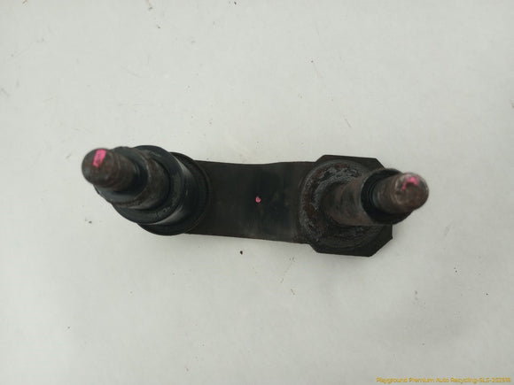 Nissan Xterra Pair Of Rear Leaf Spring Shackles