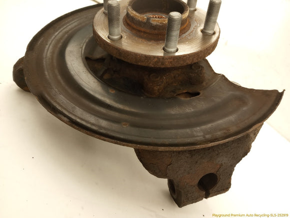 Nissan Xterra Driver Left Front Spindle Knuckle Hub