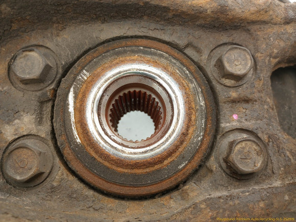 Nissan Xterra Driver Left Front Spindle Knuckle Hub