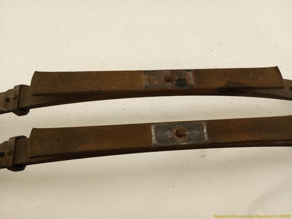 Nissan Xterra Pair Of Rear Leaf Springs
