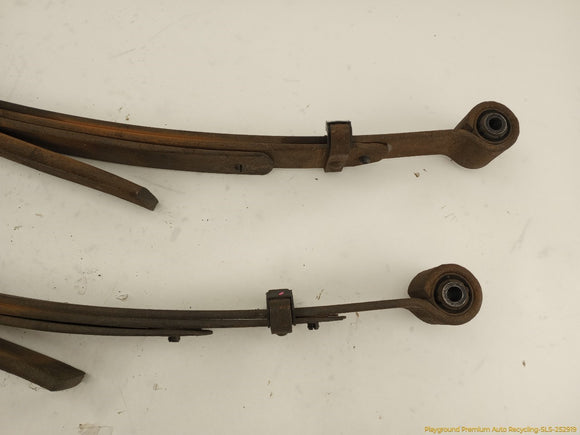 Nissan Xterra Pair Of Rear Leaf Springs