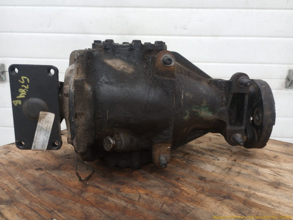 Mercedes 450SL Rear Differential Carrier