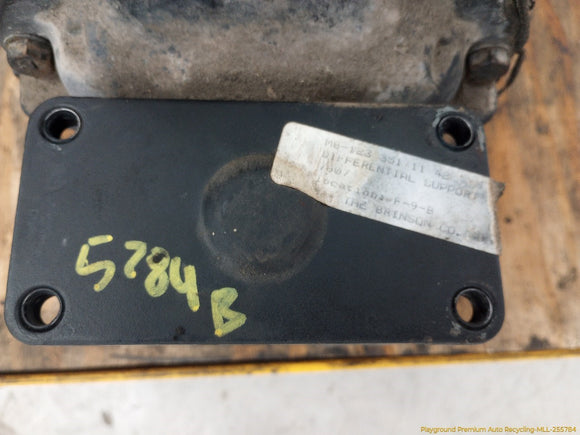 Mercedes 450SL Rear Differential Carrier