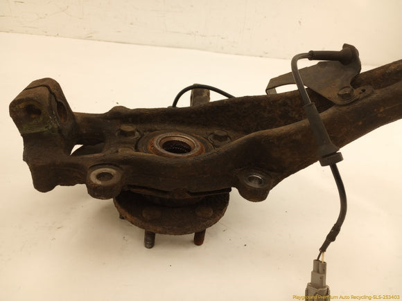 Nissan Xterra Passenger Right Front Spindle Knuckle Hub