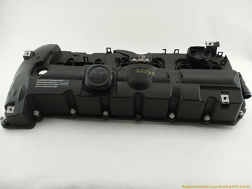 BMW 328i Valve Cover - 0