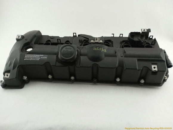 BMW 328i Valve Cover