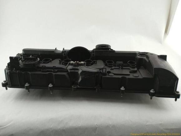 BMW 328i Valve Cover
