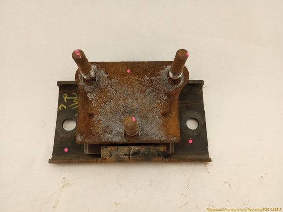 Nissan Xterra Automatic Transmission Mount