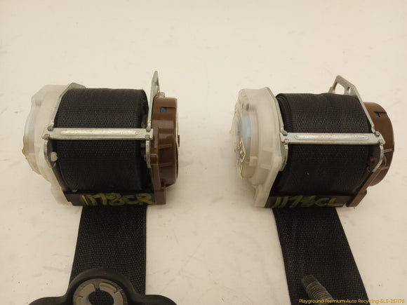 Dodge Durango Pair Of Center Seat Belt Retractors