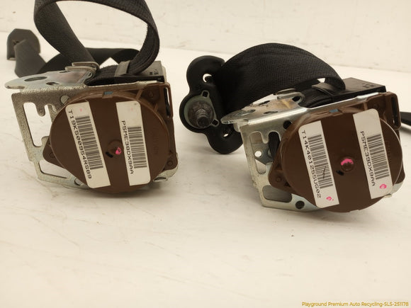 Dodge Durango Pair Of Center Seat Belt Retractors