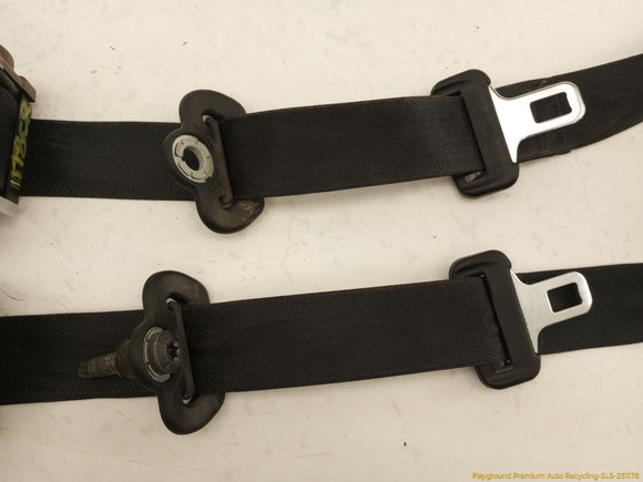 Dodge Durango Pair Of Center Seat Belt Retractors