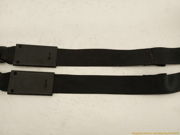 Dodge Durango Pair Of Rear Seat Belt Retractors & Buckles