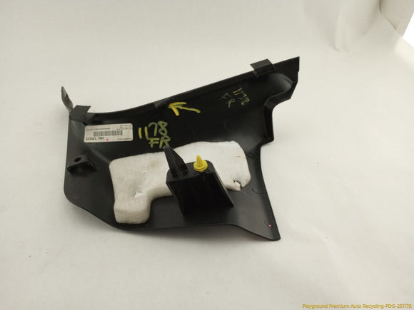 Dodge Durango Pair Of Front Kick Trim Panels