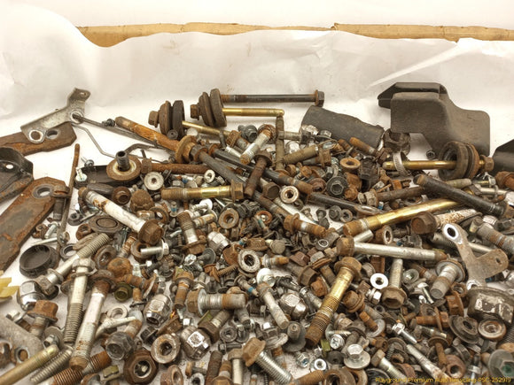 Nissan Xterra Dismantling Hardware Fasteners Bolts & Nuts