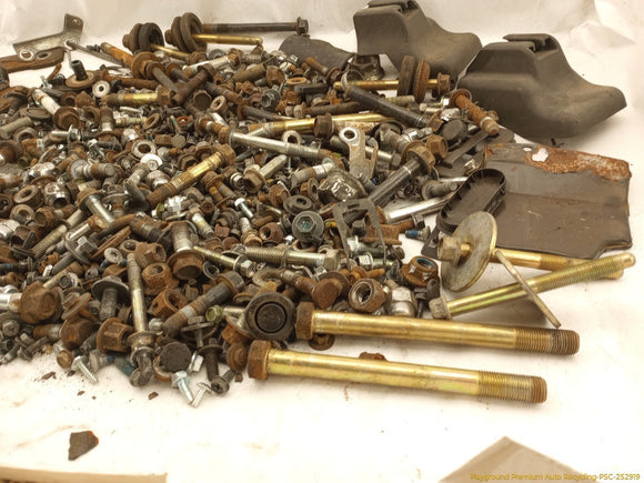 Nissan Xterra Dismantling Hardware Fasteners Bolts & Nuts