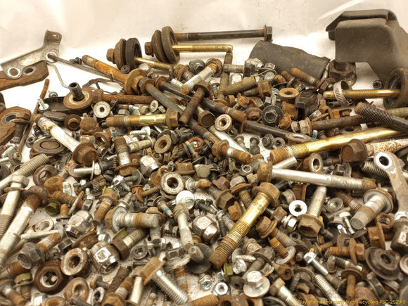 Nissan Xterra Dismantling Hardware Fasteners Bolts & Nuts