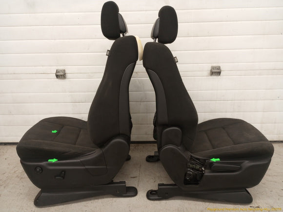 Dodge Durango Pair Of Front Seats
