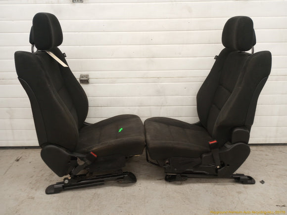 Dodge Durango Pair Of Front Seats