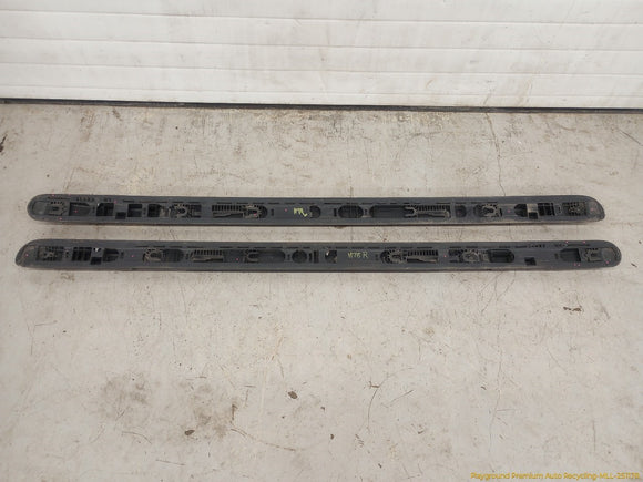 Dodge Durango Pair Of Roof Racks
