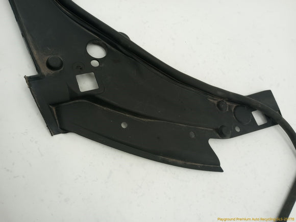 Dodge Durango Pair Of Radiator Support Upper Closeout Panels