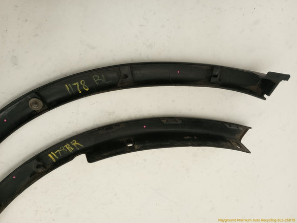 Dodge Durango Pair Of Rear Quarter Wheel Arch Molding Trim