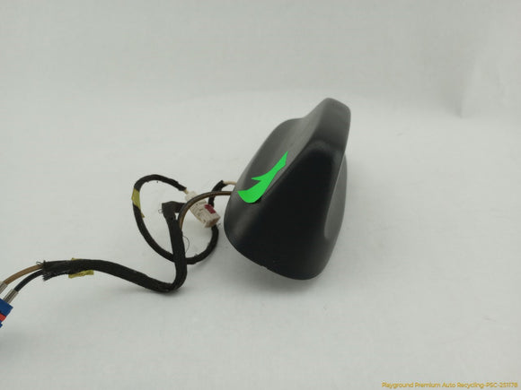 Dodge Durango Shark Fin Antenna