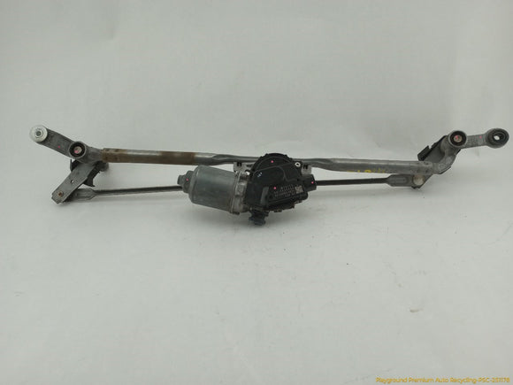 Dodge Durango Windshield Wiper Transmission & Motor