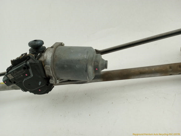 Dodge Durango Windshield Wiper Transmission & Motor