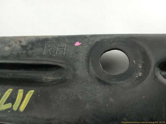 Dodge Durango Pair Of Front Crossmember Support Brackets