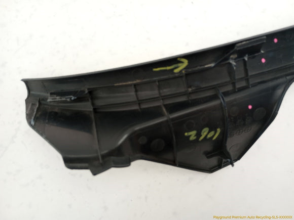 Lexus IS300 Pair Of Rear Door Sill Trim