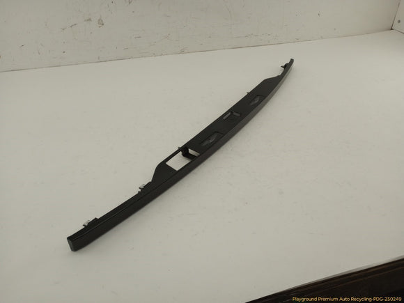 Land Rover Evoque License Plate Lamp Trim