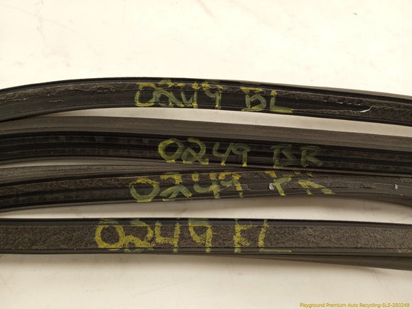 Land Rover Evoque Complete Set of Inner And Outer Door Seals And Trunk