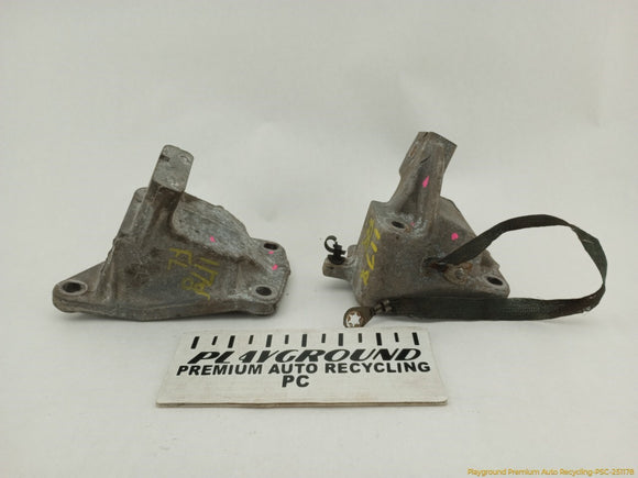 Dodge Durango Pair Of Engine Mount Brackets