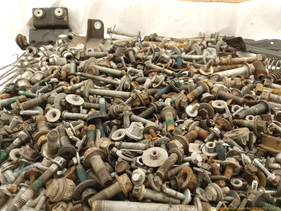 Dodge Durango Dismantling Hardware Fasteners Bolts & Nuts