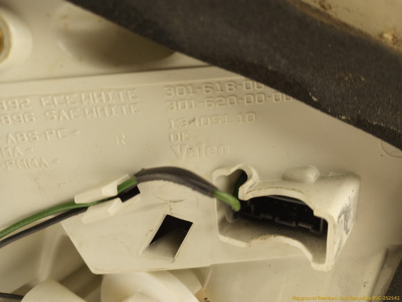 BMW 645CI Passenger Right Tail Lamp